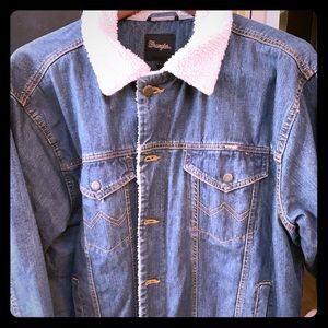 Wrangler Blue Denim Jacket with White Collar